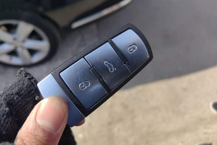 Used Volkswagen Magotan 2013 2.0 TSI Prestige Model
