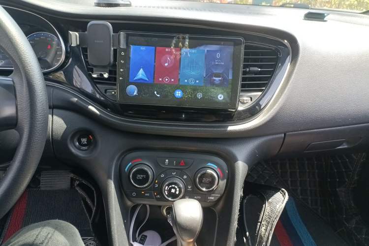 Used Fiat Viaggio 2015 1.4T Automatic Jingxiang Edition Audio And AC Panel