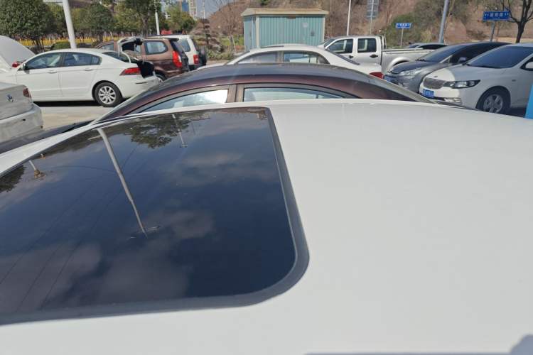 Used GAC Trumpchi GA3S Vision 2014 1.6L Automatic Luxury ESP Version