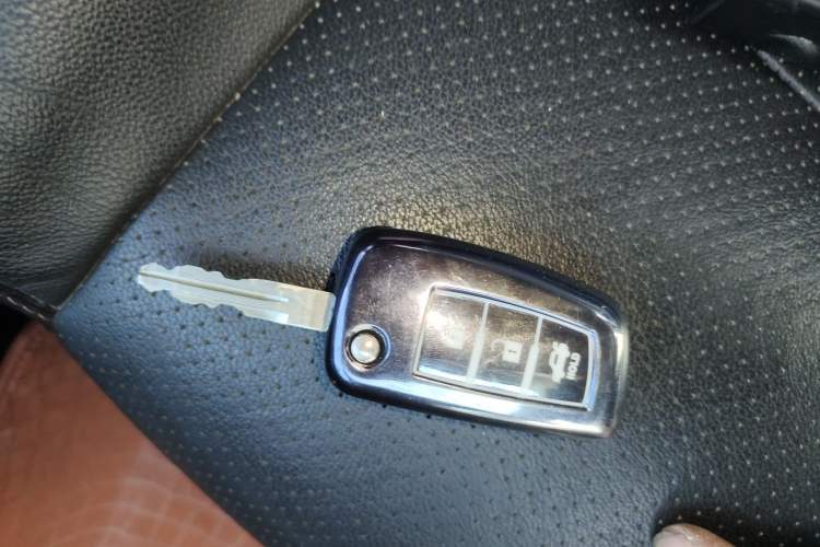 Used Nissan Sylphy 2016 1.6 XL CVT Luxury Edition Vehicle Key