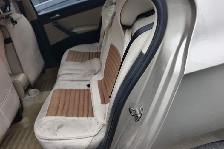 Used Skoda Rapid 2013 1.6L Automatic Smart Selection Model Left Rear Seat