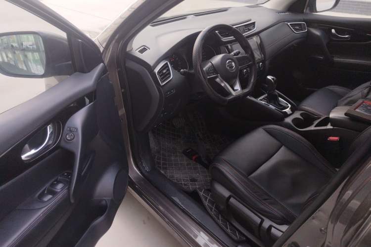 Used Nissan Qashqai 2019 2.0L CVT Smart Enjoyment Version Driver Seat