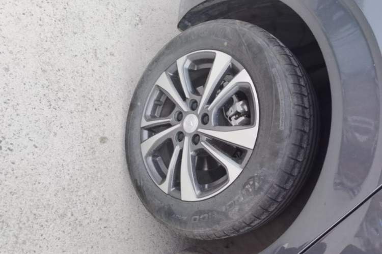 Used CHANGAN Eado 2023 Changan Edition PLUS Blue Whale NE 1.4T GDI DCT Prestige Version Right Rear Wheel Hub