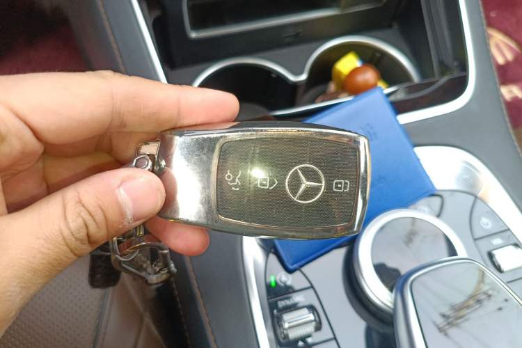 Used Mercedes-Benz Maybach S-Class 2018 S 450 4MATIC Vehicle Key