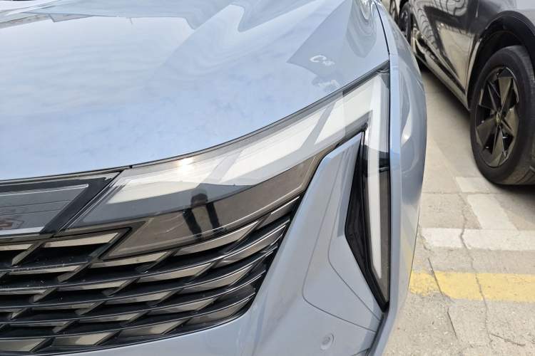 Used Geely Auto FX11 2023 1.5TD DCT Prestige Edition
