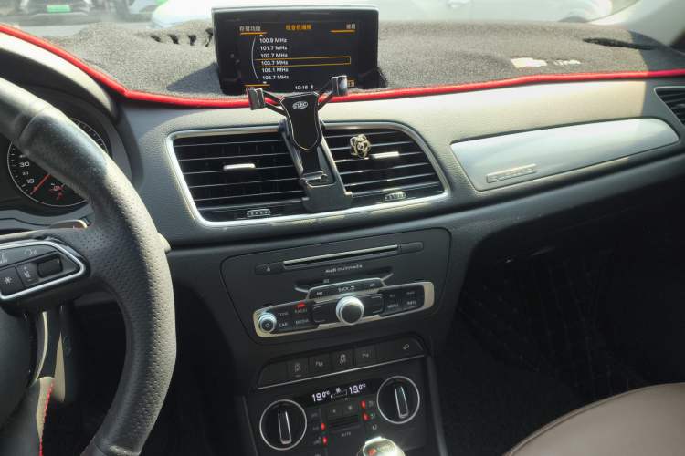 Used Audi Q3 2016 35 TFSI quattro all-wheel-drive style model