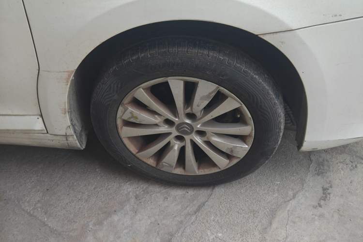 Used Citroen C-Quatre 2012 Sedan 1.6L Automatic Prestige Model Right Front Wheel Hub