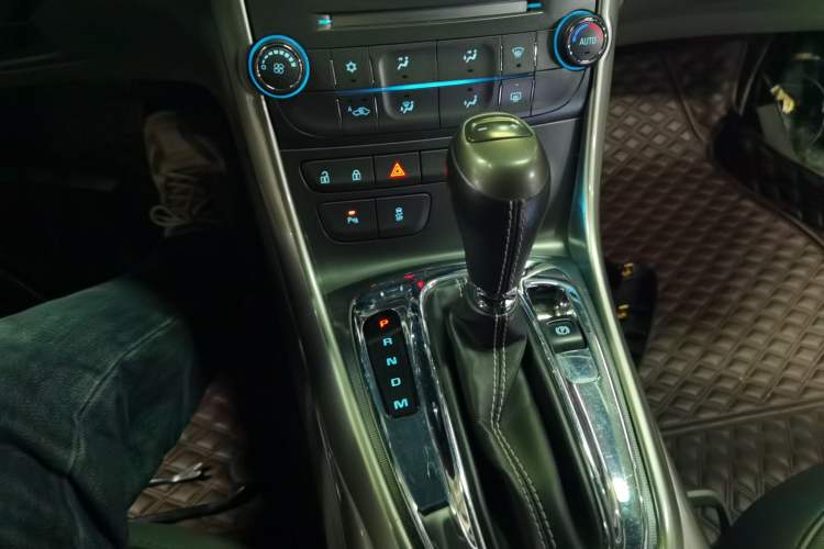 Used Chevrolet Malibu 2014 2.4L Automatic Luxury Edition