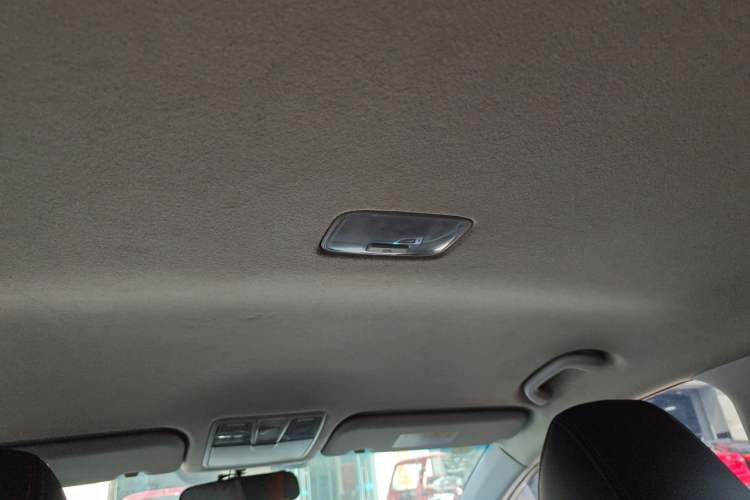 Used Hyundai Elantra (5th Generation / Langdong) 2016 1.6L Automatic Smart Version Headliner