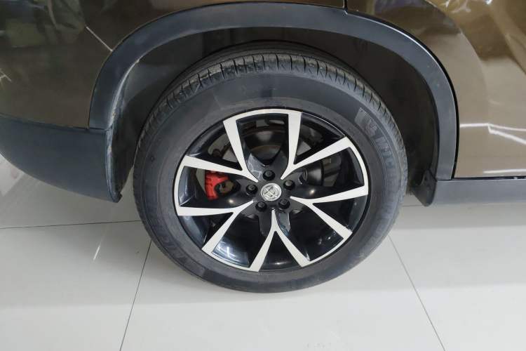 Used Brilliance V5 2016 1.5T Automatic Two-Wheel Drive Smart Version