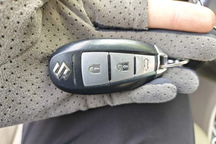 Used Suzuki Alivio 2015 1.6L Automatic Enjoyment Model
