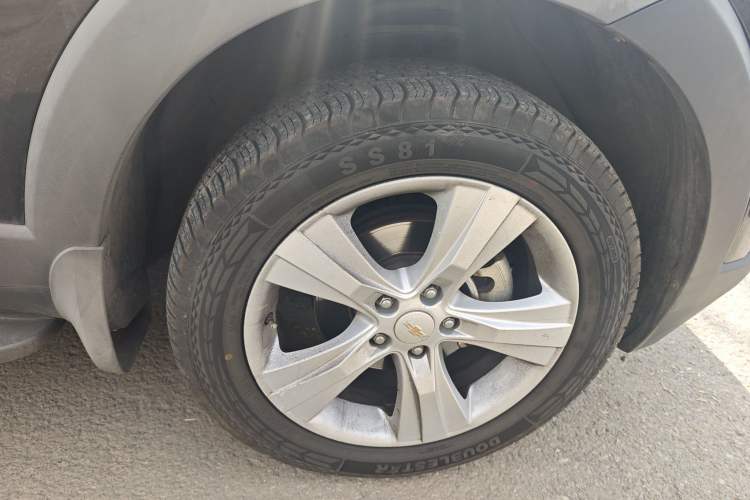 Used Chevrolet Captiva 2011 2.4 AT 5-Seater Comfort Edition Right Front Wheel Hub