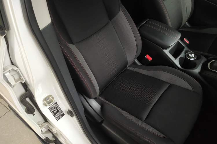 Used Nissan Qashqai 2019 2.0L CVT Smart Enjoyment Version Right Front Seat