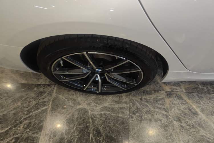 Used BMW 3 Series 2024 325Li M Sport Package