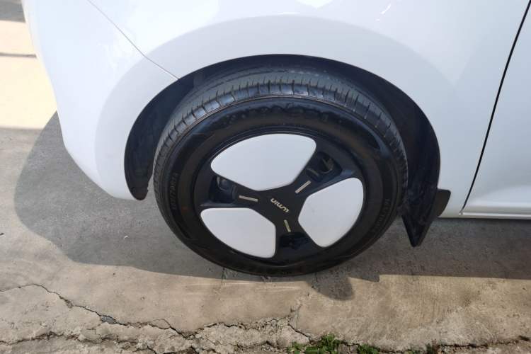 Used CHANGAN NEVO Lumin 2025 205km Refreshing Edition Left Front Wheel Hub