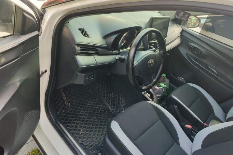 Used Toyota YARiS L Zhi Xuan 2021 X-Trail 1.5L CVT Leading Edition
