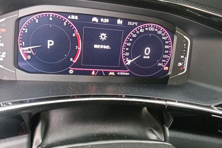 Used Volkswagen Tayron X 2020 380TSI Four-Wheel Drive Flagship Smart Connectivity Version Odometer Close Up