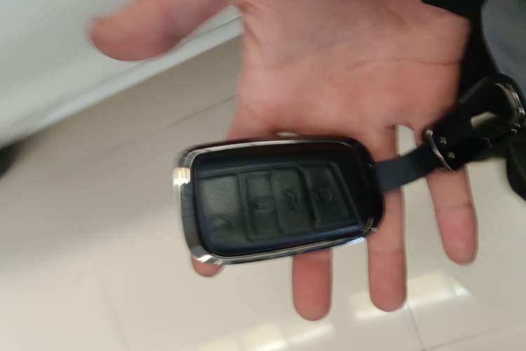 Used Volkswagen Tiguan L 2017 330TSI Automatic Two-Wheel Drive Luxury Edition