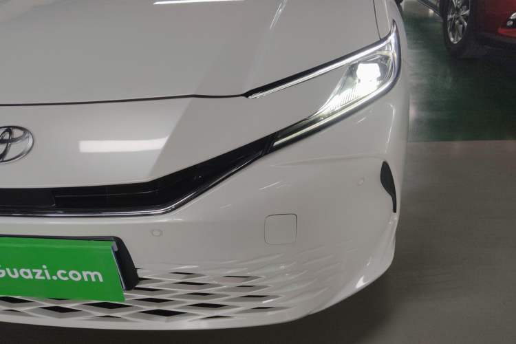 Used Toyota Camry 2024 2.0G Prestige Edition
