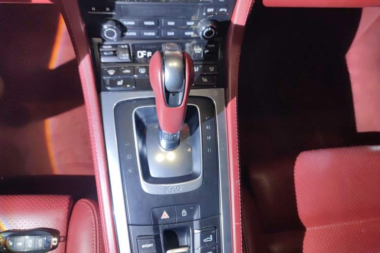 Used Porsche 718 2018 Boxster 2.0T
