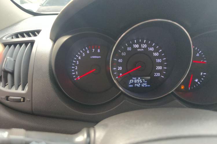 Used Kia Forte 2014 1.6L AT GLS
