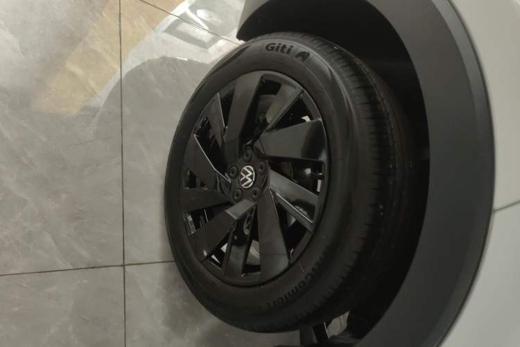 Used Volkswagen Tharu 2025 New Sharp 300TSI Ambitious Edition
