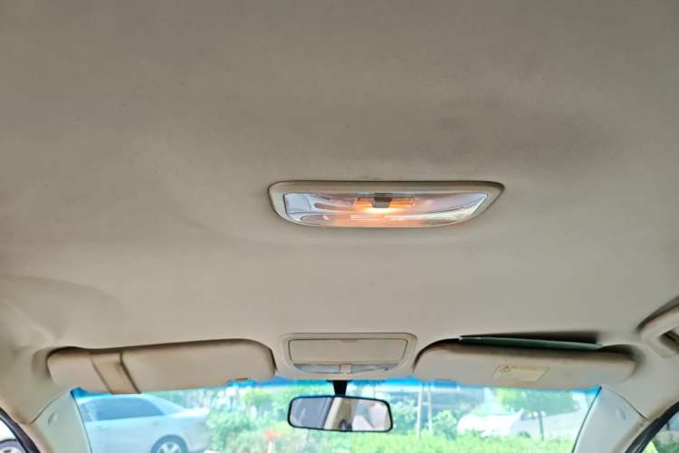 Used Geely Auto Classic Emgrand 2013 Sedan 1.5L Manual Elite Model
