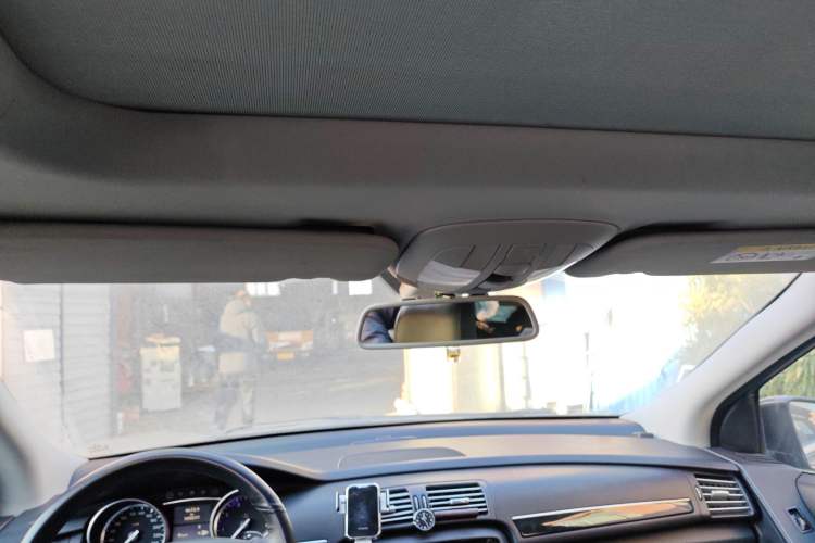 Used Mercedes-Benz R-Class 2014 R 320 4MATIC Luxury Model