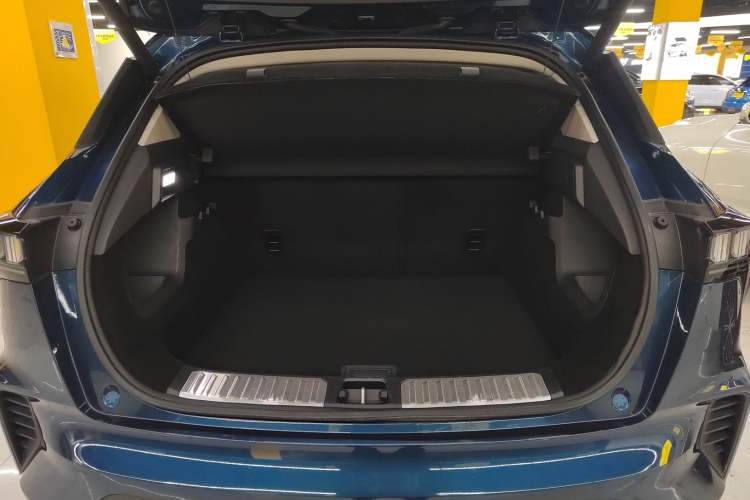 Used Lynk & Co 06 2023 Remix 1.5T YAO Halo
