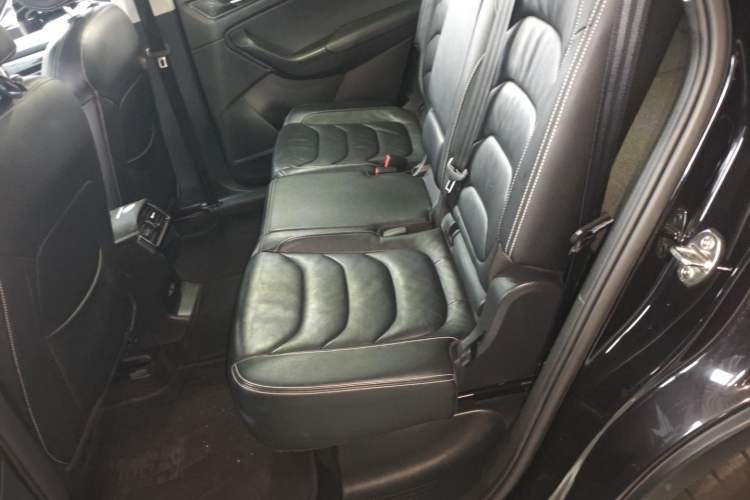 Used Skoda Kodiaq 2017 TSI330 7-Seater Two-Wheel-Drive Luxury Edition Left Rear Seat