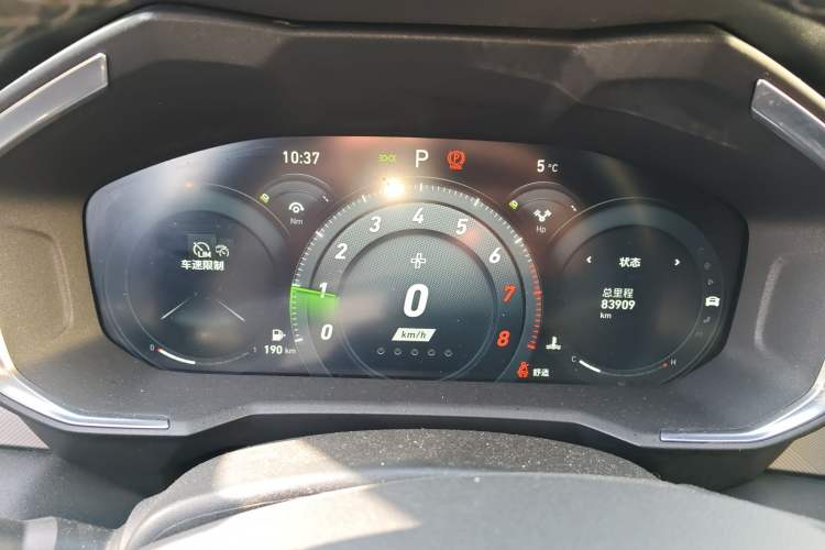 Used Lynk & Co 01 2021 2.0TD Two-Wheel-Drive Pro Trim