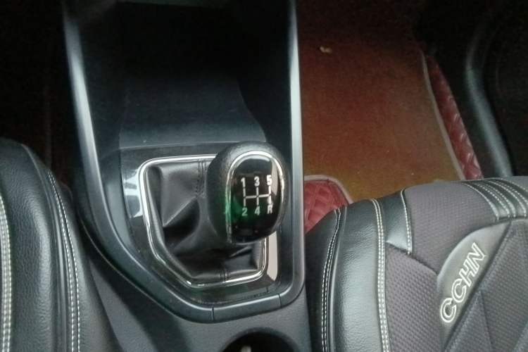 Used Dongfeng Fengon 580Pro 2020 220T Manual Yuling Edition
