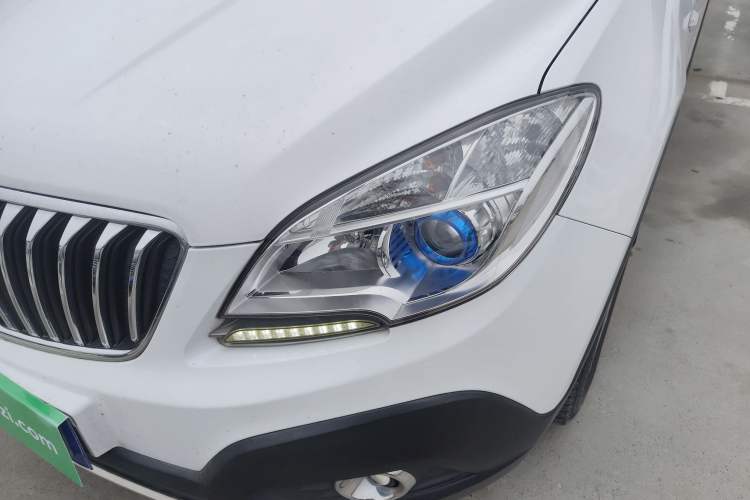 Used Buick Encore 2015 1.4T Automatic Two-Wheel Drive Urban Elite Version