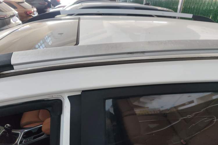 Used Baojun 560 2017 Rhythmic Edition 1.5T Manual Enjoyment Model
