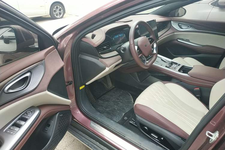 Used BYD Seal 2023 DM-i 1.5T 121km Flagship Model
