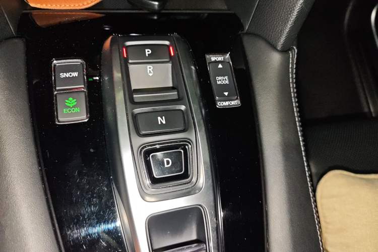 Used Honda UR-V 2017 370TURBO Four-Wheel Drive Prestige Edition China V