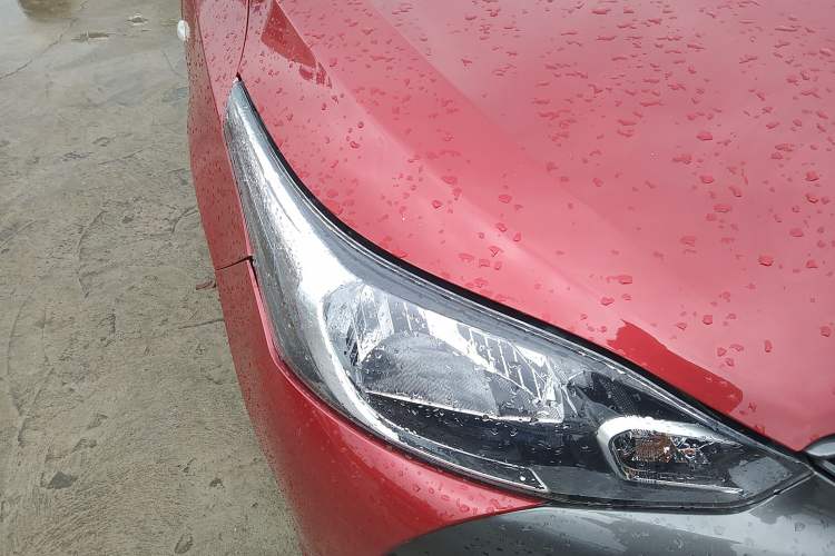 Used Toyota YARiS L Zhi Xuan 2018 1.5E CVT Champion Limited Edition Right Front Headlight