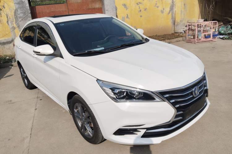 Used CHANGAN Eado DT 2019 1.6L Manual Comfort Model China VI Standard Exterior 1