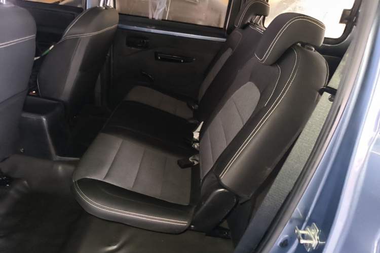 Used Wuling Hongguang PLUS 2020 1.5L Manual Standard Edition 5 Seats