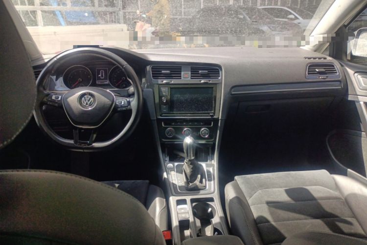 Used Volkswagen Golf 2019 280TSI DSG Luxury Version China V Standard Center Console