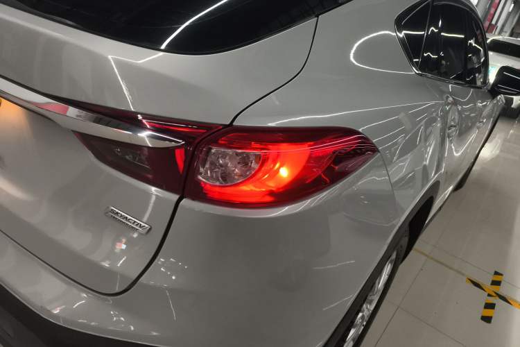 Used Mazda CX-4 2016 2.0L Automatic 2WD Blue Sky Dynamic Edition
