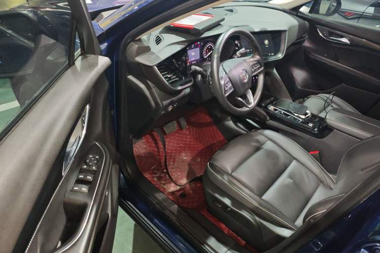 Used Buick Envision 2023 Encore S 552T Two-Wheel Drive Luxury Model
