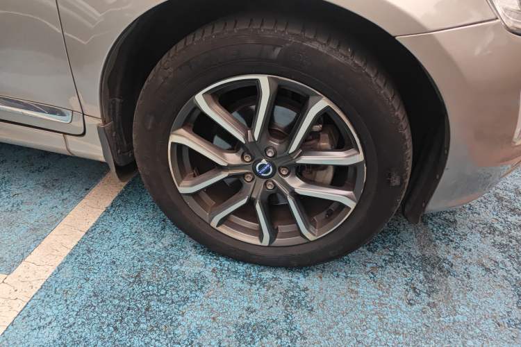 Used Volvo XC60 2016 T5 AWD Smart Drive Edition