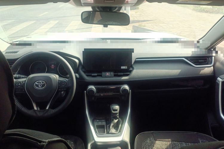 Used Toyota RAV4 2024 2.0L CVT Two-Wheel Drive Urban Edition
