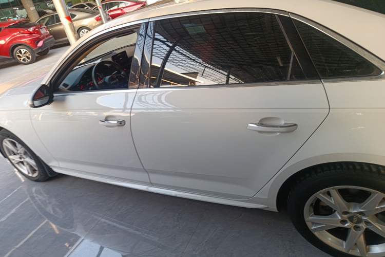 Used Audi A4L 2018 30th Anniversary Edition 40 TFSI Trendy Model