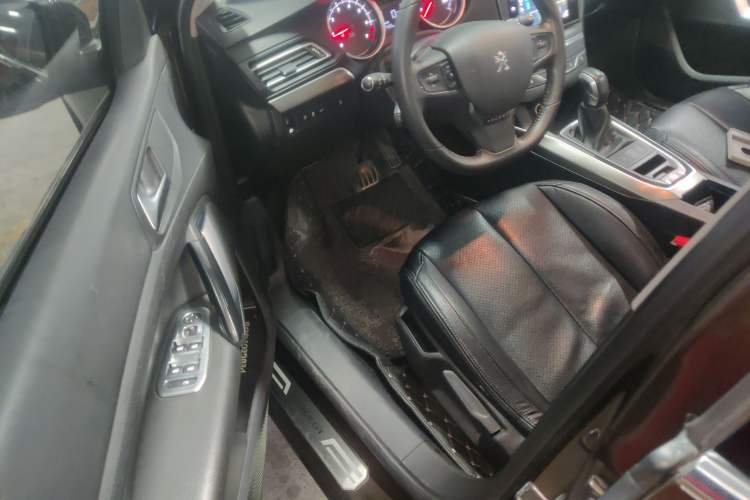 Used Peugeot 408 2014 1.8L Automatic Luxury Edition Driver Seat