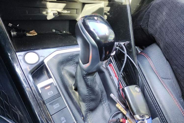 Used Volkswagen Tayron X 2020 330TSI Two-Wheel Drive Luxury Smart Connectivity Version