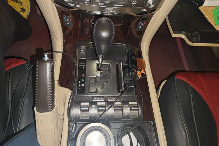 Used Lexus LX 2009 570 Gear Lever