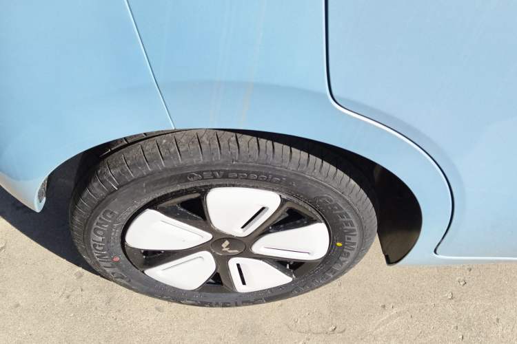 Used Wuling Hongguang MINIEV 2025 Four-Door Version Advanced Edition