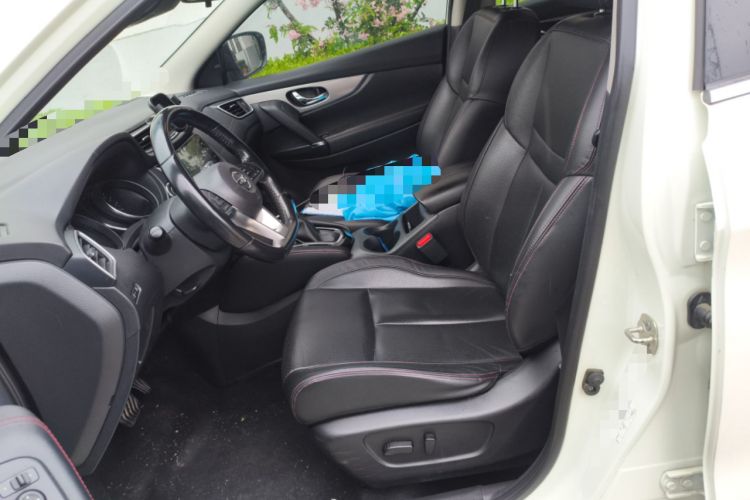 Used Nissan Qashqai 2021 2.0L CVT Luxury Navigation Edition Left Front Seat